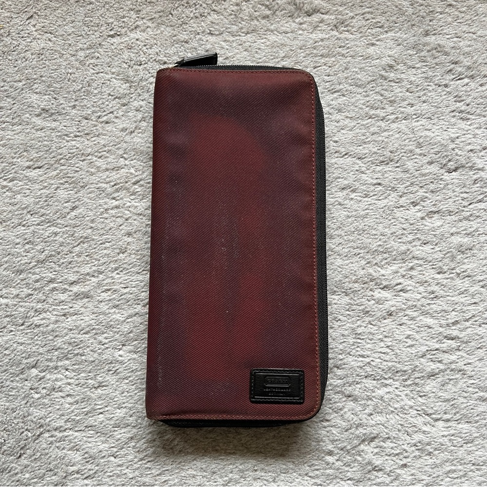 Coach Vintage Long Cardholder Wallet
